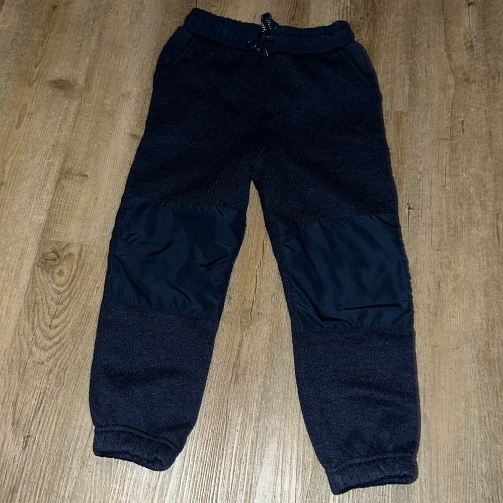 Boy’s sweatpants